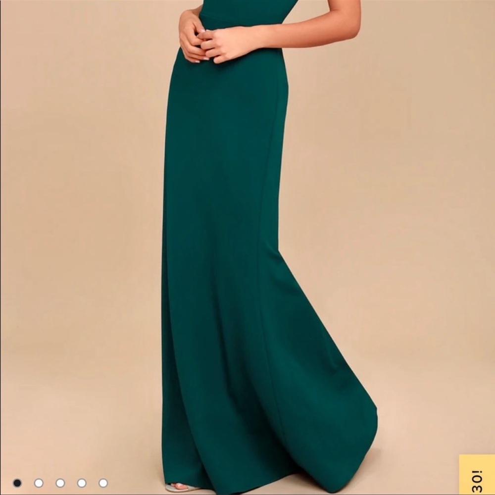 Lulu’s Green formal dress - Picture 4 of 5